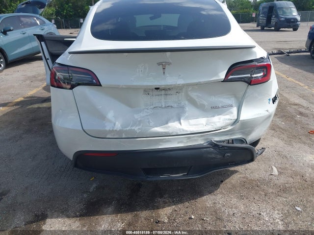 Продаж на аукціоні авто 2024 Tesla Model Y Performance Dual Motor All-wheel Drive, vin: 7SAYGDEF0RF046545, номер лоту: 45518189