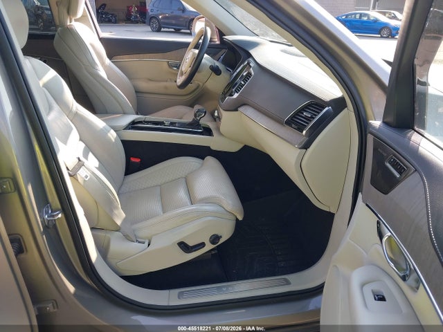 Продажа на аукционе авто 2021 Volvo Xc90 T6 Inscription 6 Passenger, vin: YV4A221L2M1753609, номер лота: 45518221