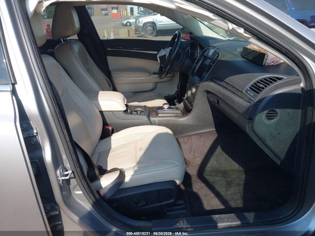 45518231 :رقم المزاد ، 2C3CCAEG1JH142679 vin ، 2018 Chrysler 300 Limited مزاد بيع
