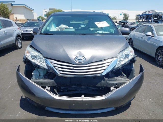 Toyota Sienna Xle 8 Passenger 2017 5TDYZ3DC4HS837616 Image 12