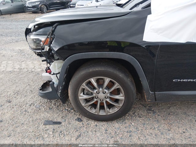 Auction sale of the 2019 Jeep Cherokee Latitude Plus Fwd, vin: 1C4PJLLB8KD434236, lot number: 45518351