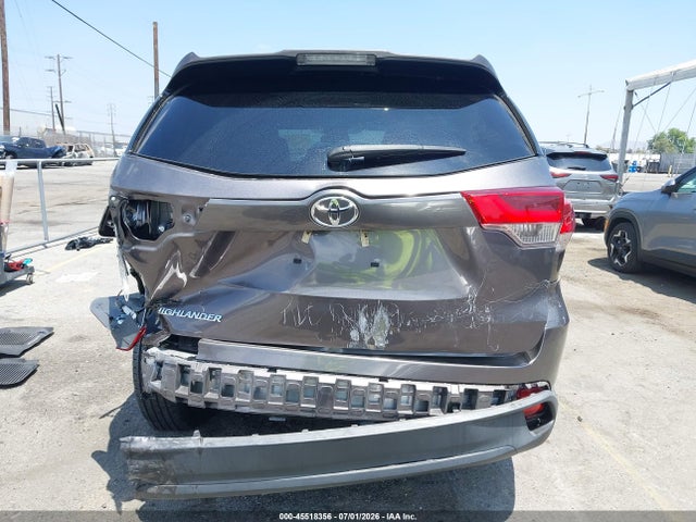 Toyota Highlander Le 2019 5TDZZRFH9KS303261 Image 16