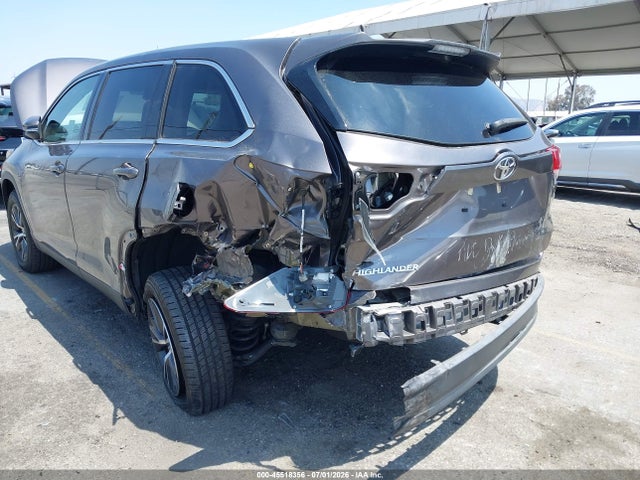 Toyota Highlander Le 2019 5TDZZRFH9KS303261 Image 6