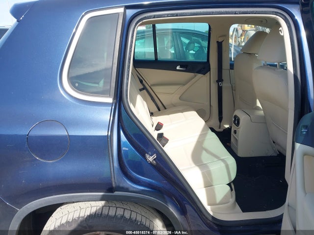 WVGAV3AX6EW553089 Volkswagen TIGUAN SE