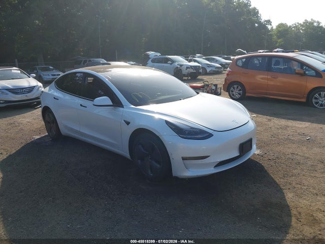 45518399 :رقم المزاد ، 5YJ3E1EB1MF059502 vin ، 2021 Tesla Model 3 Long Range Dual Motor All-wheel Drive مزاد بيع
