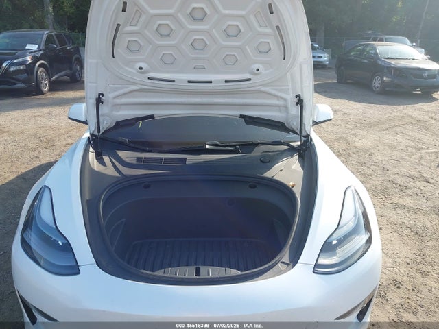 45518399 :رقم المزاد ، 5YJ3E1EB1MF059502 vin ، 2021 Tesla Model 3 Long Range Dual Motor All-wheel Drive مزاد بيع