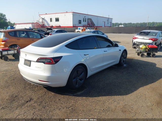 45518399 :رقم المزاد ، 5YJ3E1EB1MF059502 vin ، 2021 Tesla Model 3 Long Range Dual Motor All-wheel Drive مزاد بيع