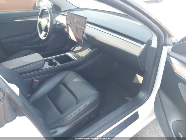 45518399 :رقم المزاد ، 5YJ3E1EB1MF059502 vin ، 2021 Tesla Model 3 Long Range Dual Motor All-wheel Drive مزاد بيع