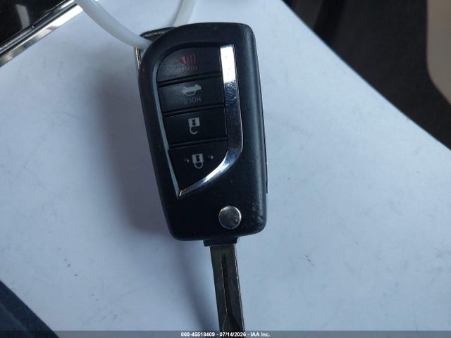 Toyota CAMRY LE 2020 4T1C11AK9LU957591 Image 11