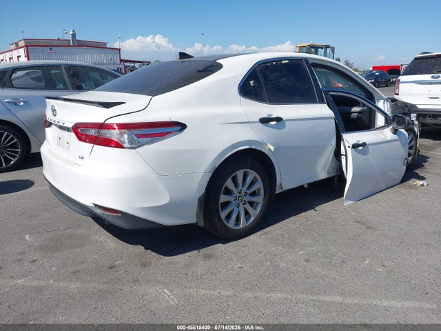 Toyota CAMRY LE 2020 4T1C11AK9LU957591 Image 4