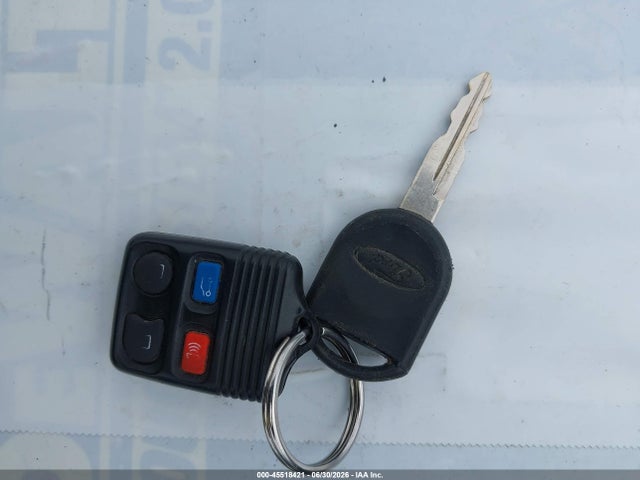 45518421 :رقم المزاد ، 1FMFU18L74LB58984 vin ، 2004 Ford Expedition Eddie Bauer مزاد بيع