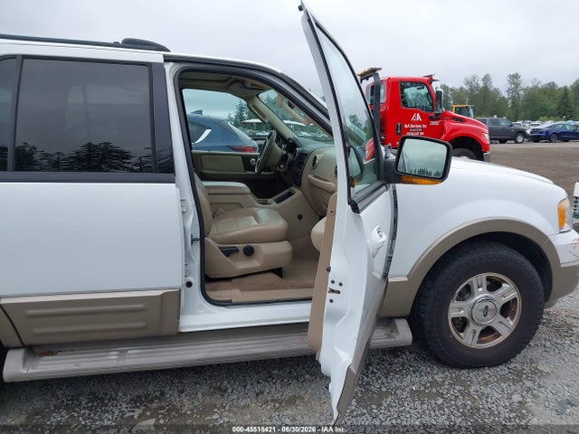 45518421 :رقم المزاد ، 1FMFU18L74LB58984 vin ، 2004 Ford Expedition Eddie Bauer مزاد بيع
