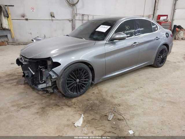 2017 Alfa Romeo Giulia Ti Rwd მანქანა იყიდება აუქციონზე, vin: ZARFAECN4H7538740, აუქციონის ნომერი: 45518426