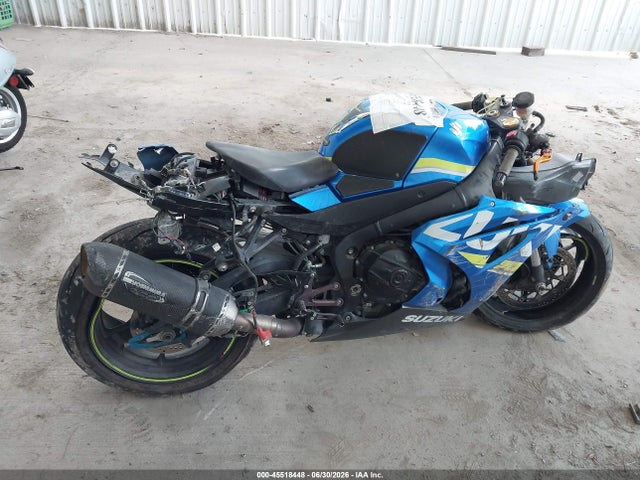 JS1DM11BXH2100984 Suzuki GSX-R1000
