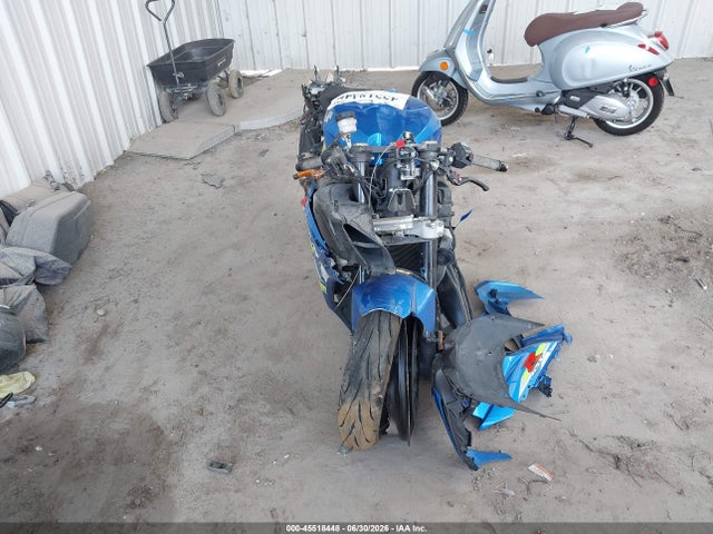 JS1DM11BXH2100984 Suzuki GSX-R1000
