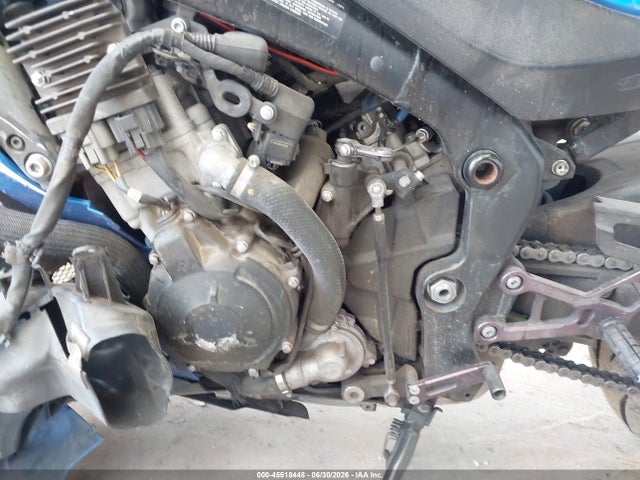 JS1DM11BXH2100984 Suzuki GSX-R1000