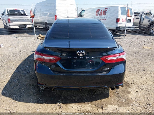 45518487 :رقم المزاد ، 4T1B61HK5JU545040 vin ، 2018 Toyota Camry Xse مزاد بيع