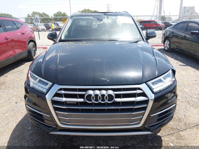 45518511 :رقم المزاد ، WA1BNAFY2J2045602 vin ، 2018 Audi Q5 2.0t Premium/2.0t Tech Premium مزاد بيع