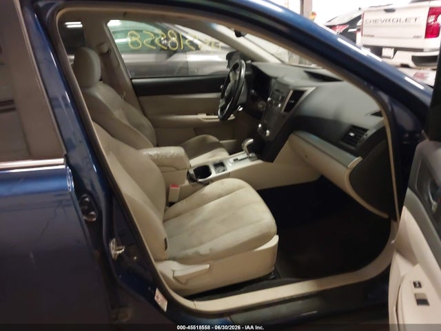 45518558 :رقم المزاد ، 4S4BRBGC7B3340981 vin ، 2011 Subaru Outback 2.5i Premium مزاد بيع