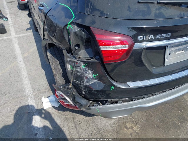 45518581 :رقم المزاد ، WDCTG4GB0KJ589713 vin ، 2019 Mercedes-benz Gla 250 4matic مزاد بيع