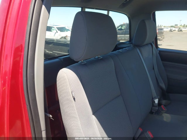 Toyota Tacoma 2014 5TFPX4EN8EX019786 Image 8
