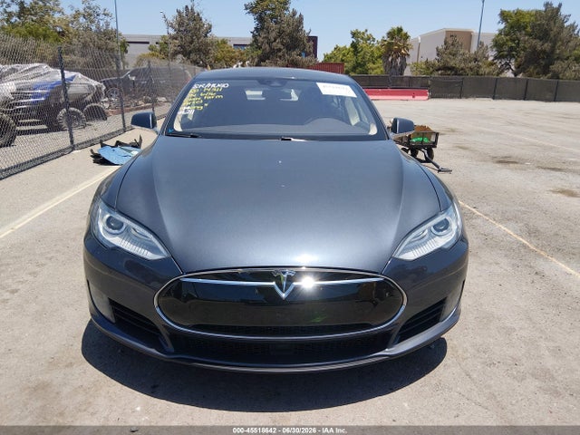 Tesla Model S 60/70/75/85 2016 5YJSA1E19GF135681 Image 13