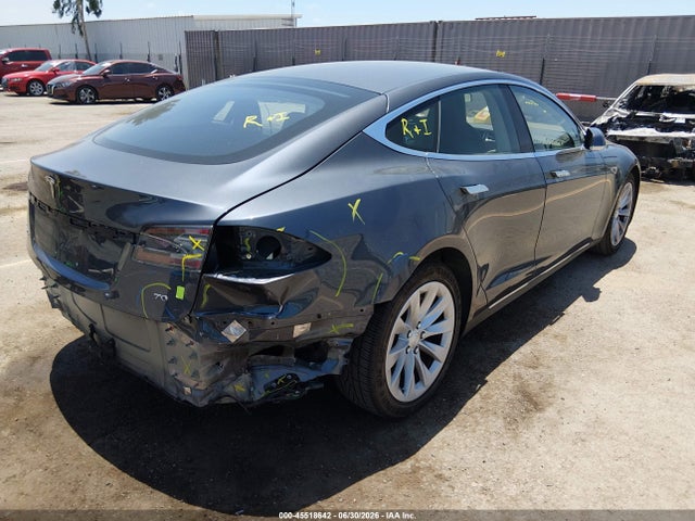 Tesla Model S 60/70/75/85 2016 5YJSA1E19GF135681 Image 6