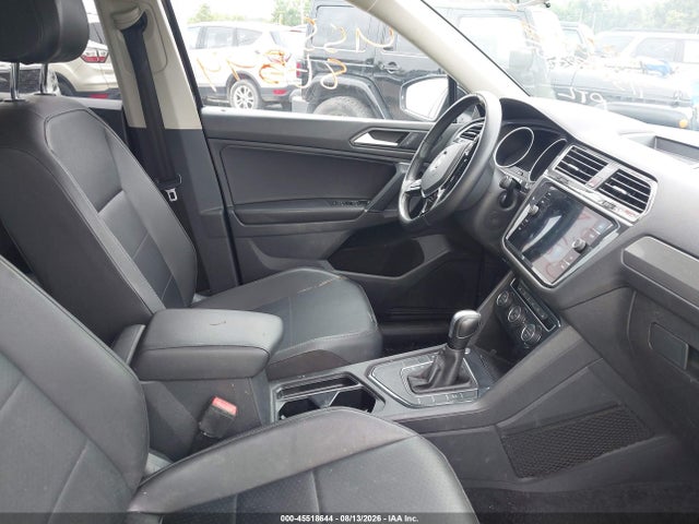 2020 Volkswagen Tiguan 2.0t Se/2.0t Se R-line Black/2.0t Sel მანქანა იყიდება აუქციონზე, vin: 3VV3B7AX4LM074259, აუქციონის ნომერი: 45518644