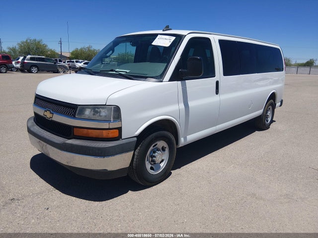Chevrolet Express 3500 Lt 2017 1GAZGPFFXH1301834 Image 2