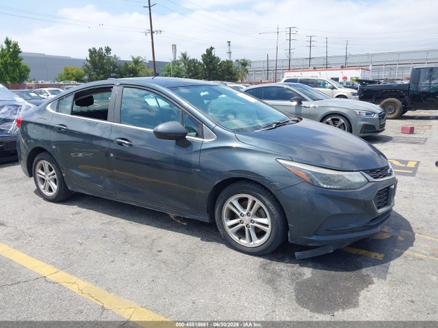 Chevrolet Cruze Lt Auto 2018 1G1BE5SM9J7188543 главное изображение