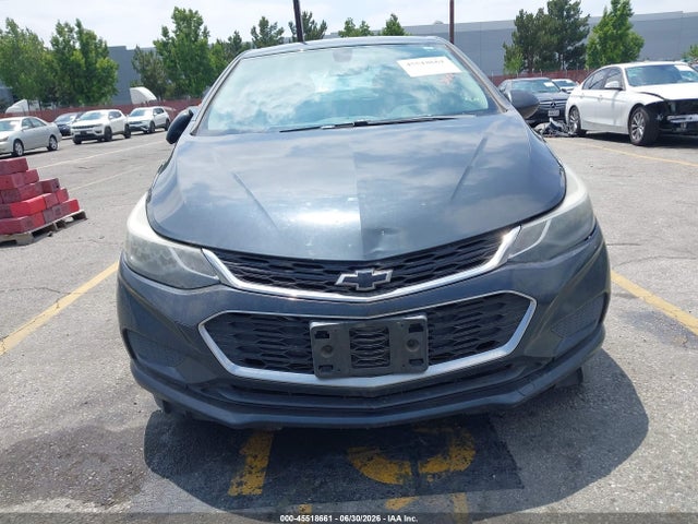 Chevrolet Cruze Lt Auto 2018 1G1BE5SM9J7188543 Image 6