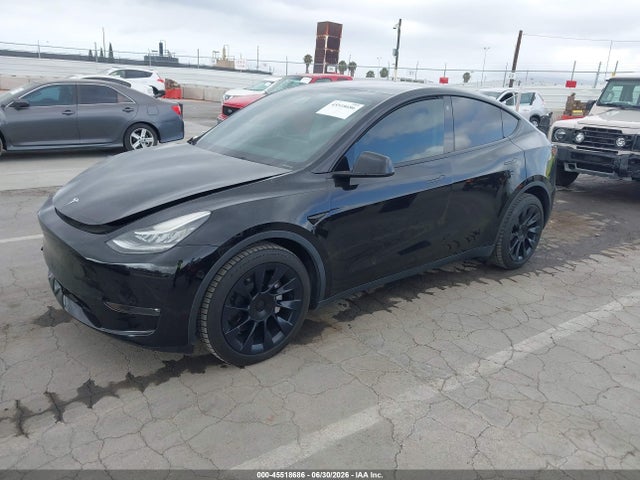 45518686 :رقم المزاد ، 7SAYGDEE9NF450347 vin ، 2022 Tesla Model Y Long Range Dual Motor All-wheel Drive مزاد بيع