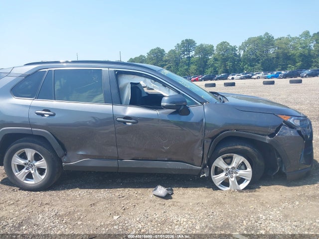 2020 Toyota Rav4 Xle მანქანა იყიდება აუქციონზე, vin: 2T3P1RFV5LC064166, აუქციონის ნომერი: 45518690