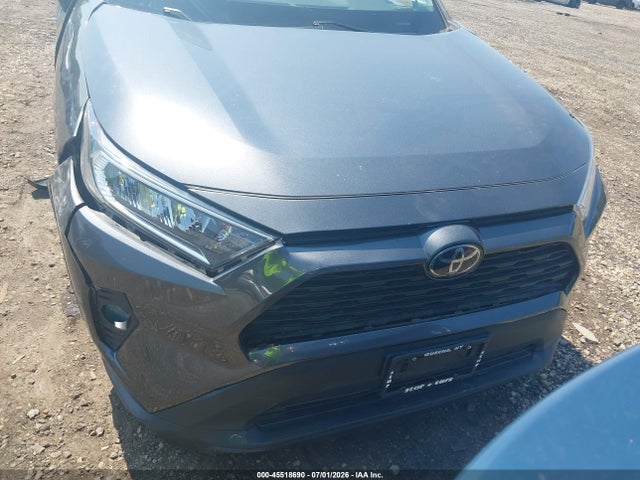 2020 Toyota Rav4 Xle მანქანა იყიდება აუქციონზე, vin: 2T3P1RFV5LC064166, აუქციონის ნომერი: 45518690