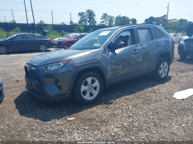 2020 Toyota Rav4 Xle მანქანა იყიდება აუქციონზე, vin: 2T3P1RFV5LC064166, აუქციონის ნომერი: 45518690