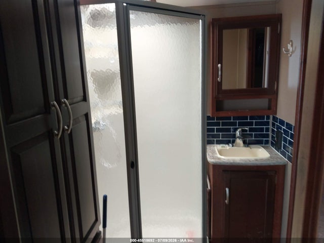 Keystone Outback Super-lite 3 2015 4YDT31621FB451970 Image 8