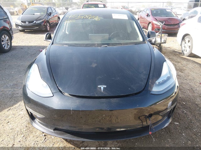 Продаж на аукціоні авто 2018 Tesla Model 3 Long Range/mid Range, vin: 5YJ3E1EA9JF011443, номер лоту: 45518695