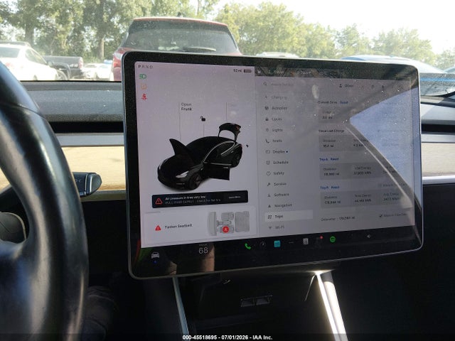 Продаж на аукціоні авто 2018 Tesla Model 3 Long Range/mid Range, vin: 5YJ3E1EA9JF011443, номер лоту: 45518695