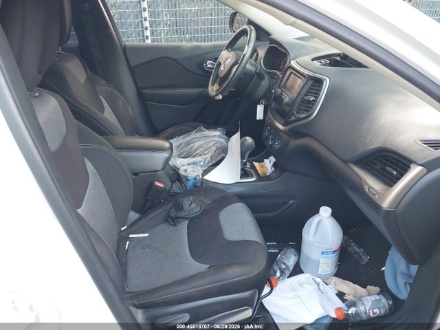 45518707 :رقم المزاد ، 1C4PJLAB5FW506104 vin ، 2015 Jeep Cherokee Sport مزاد بيع