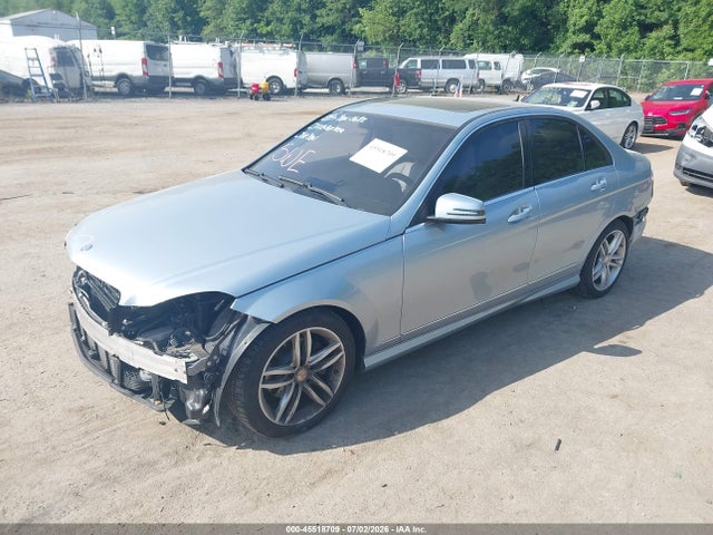 Продаж на аукціоні авто 2013 Mercedes-benz C 250 Sport, vin: WDDGF4HB8DR275925, номер лоту: 45518709