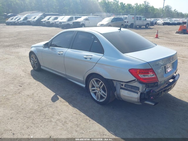 Продаж на аукціоні авто 2013 Mercedes-benz C 250 Sport, vin: WDDGF4HB8DR275925, номер лоту: 45518709