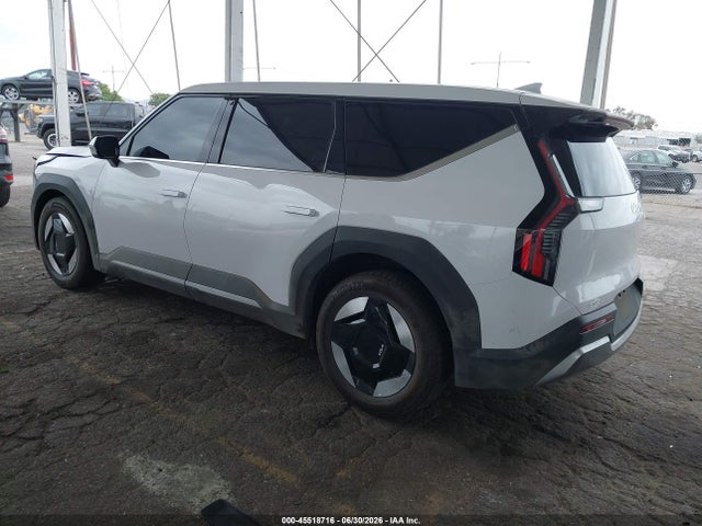 Auction sale of the 2026 Kia Ev9 Light Long Range, vin: 5XYAB5S13TG004155, lot number: 45518716