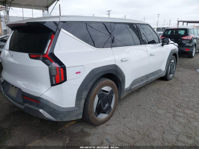 Auction sale of the 2026 Kia Ev9 Light Long Range, vin: 5XYAB5S13TG004155, lot number: 45518716