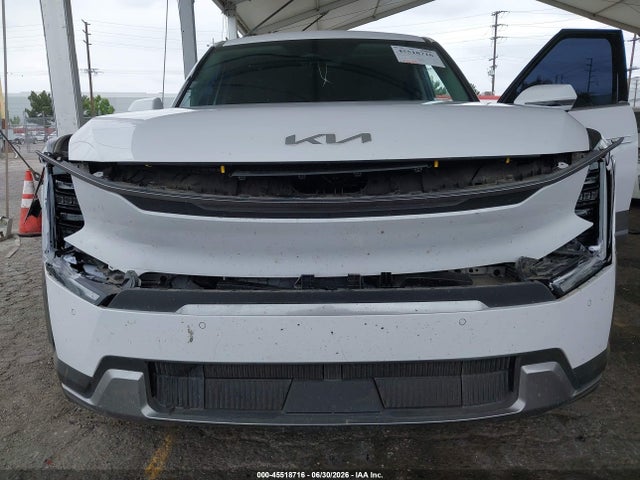 Auction sale of the 2026 Kia Ev9 Light Long Range, vin: 5XYAB5S13TG004155, lot number: 45518716