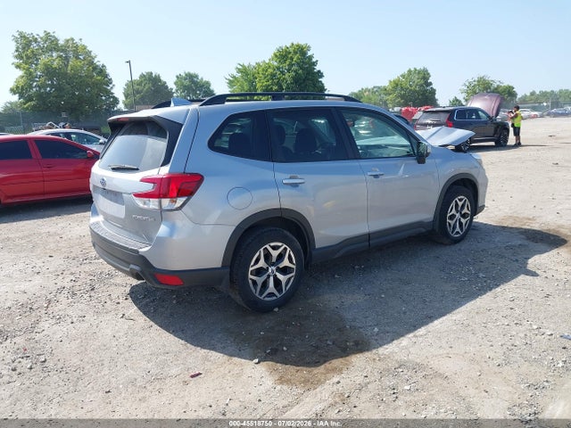 45518750 :رقم المزاد ، JF2SKAJC7MH529021 vin ، 2021 Subaru Forester Premium مزاد بيع