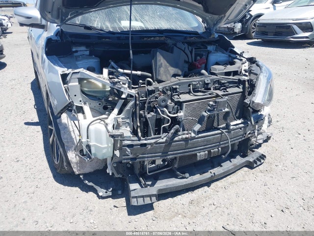 JN1BJ1CP9HW015483 Nissan Rogue Sport Sl