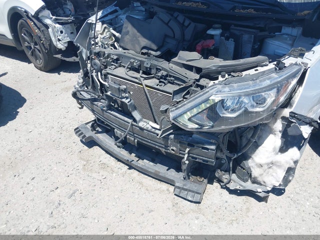 JN1BJ1CP9HW015483 Nissan Rogue Sport Sl