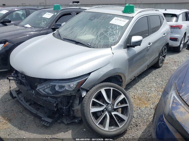 JN1BJ1CP9HW015483 Nissan Rogue Sport Sl