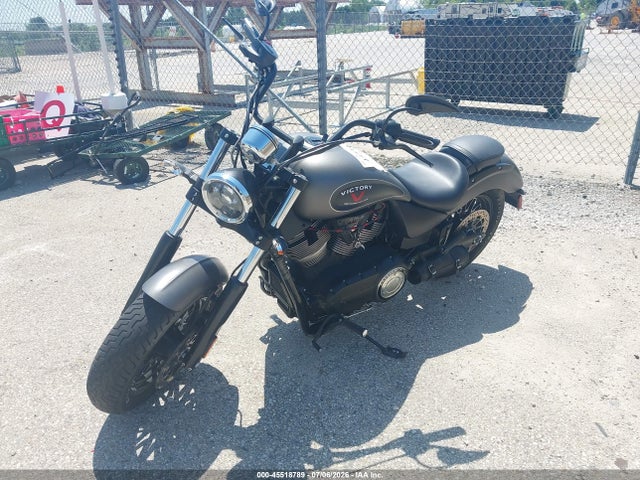 Victory Motorcycles Gunner 2015 5VPLB36N1F3030631 Image 2