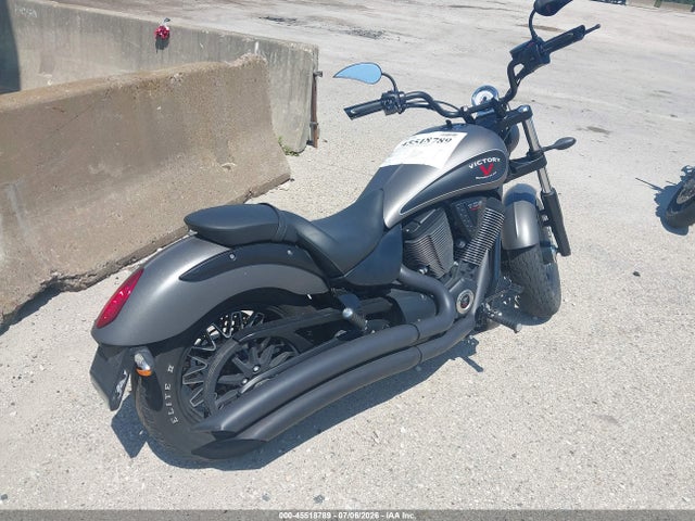 Victory Motorcycles Gunner 2015 5VPLB36N1F3030631 Image 4